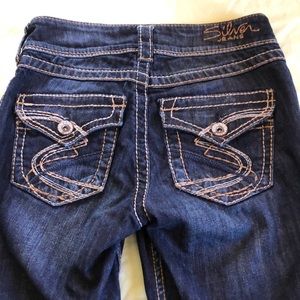 SILVER JEANS SUKI SURPLUS CAPRI